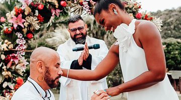 Erika Januza e José Junior capricharam em festa de noivado - Foto: Reprodução/ Instagram@erikajanuza