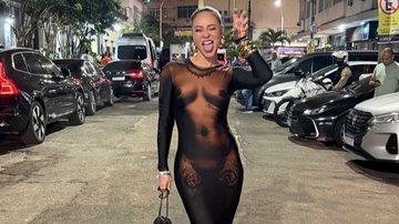 Paolla Oliveira usou vestido que simula o corpo nu para ir ao show de Lady Gaga - Foto: Reprodução/ Instagram@paollaoliveirareal